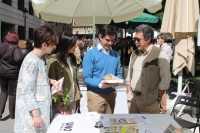 23-04-2015: Javier Cuenca ha visitado los distintos espacios en los que se está celebrando el Día del Libro en la capital albaceteña.