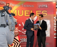 11-04-2015: El candidato del Partido Popular a la Alcaldía de Albacete, Javier Cuenca, en la gala de entrega de los IX Premios Taurinos ‘Samueles’ del Grupo Multimedia de Comunicación La Cerca.