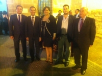 08-10-2012: Pablo Escobar, alcalde de La Herrera, Cesárea Arnedo, alcaldesa de Alpera, Oscar Tomás, de Higuruela, y Sinforiano Montes, de Montealegre, en las fiestas de Bonete, con su alcalde, Alejandro Morcillo.