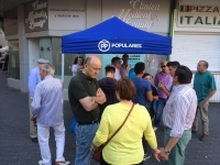 17-06-2016: Mesa informativa del PP en la Plaza de San José de Albacete.