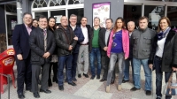 18-12-2015: En Tobarra, mesa informativa del PP con los candidatos Francisco Molinero y Marcial Marín.