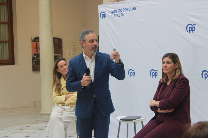 Juan Bravo, vicesecretario de Econom&iacute;a y Hacienda del PP, en el acto con aut&oacute;nomos de Albacete.