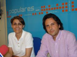 Sonia Martínez y Pedro Martínez, de la comisión de Industria del PP.