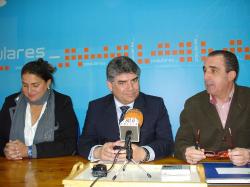 Cesárea Arnedo, Carlos Cotillas y Juan Marcos Molina.