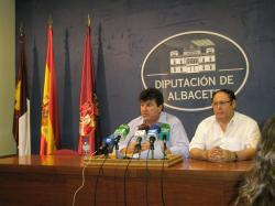 Antonio Serrano y Fidel Reyes Aparicio, en la rueda de prensa.