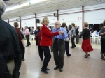 la sala Scatin, donde los mayores de FADEMA celebraban con un baile el Día de la Mujer