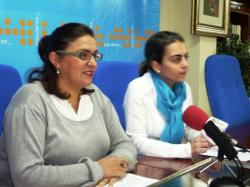 CesÃ¡rea Arnedo y Carmen BelÃ©n Torres, en Villarrobledo.