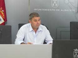 JosÃ© Luis SerrallÃ©, concejal del Ayuntamiento de la capital.