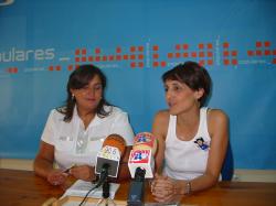 CesÃ¡rea Arnedo y Sonia MartÃ­nez, en HellÃ­n.