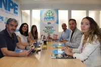 Reunión en la sede de ANPE-CLM, en Albacete.