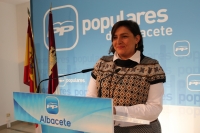 Cesárea Arnedo en rueda de prensa.