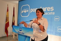 Cesárea Arnedo en rueda de prensa.