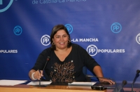 Cesárea Arnedo, en las Cortes de Castilla-La Mancha.
