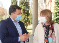 Elvira Rodríguez junto al presidente provincial del Partido Popular de Albacete, Manuel Serrano