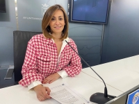 La concejal del PP, Rosa González de la Aleja, durante la rueda de prensa ofrecida en el Ayuntamiento de Albacete