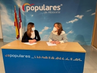 María Gil y Rosario Rodríguez