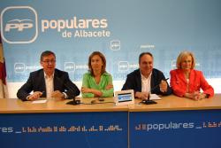 Marcial Marín, Ana Guarinos, Vicente Tirado y Carmen Bayod, en la sede del PP.