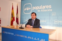 Francisco Molinero en rueda de prensa.