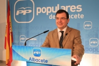 Francisco Molinero en rueda de prensa.