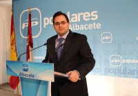 Francisco Núñez en rueda de prensa.