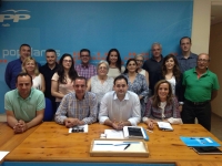Comité de campaña del PP de Hellín.