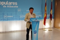 Antonio Martínez, en la sede del Partido Popular.