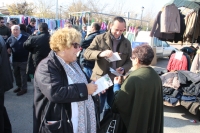 El Partido Popular llevó sus propuestas al Mercadillo de Aguas Nuevas.