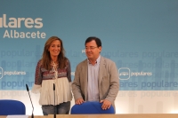 Carmen Navarro y Francisco Molinero.