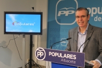 Vicente Aroca, en la sede provincial del PP de Albacete.