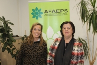 Carmen Navarro y la presidenta de AFAEPS, Isabel Serra.