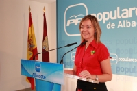 Inmaculada López en rueda de prensa.