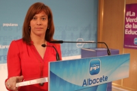 Irene Moreno en rueda de prensa.