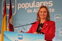 Maravillas Falcón en rueda de prensa.