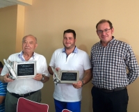 Sinforiano Montes y Oscar Tomás, junto a Javier Sánchez Roselló.