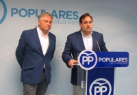 Cañizarez y Paco Núñez, en rueda de prensa.