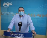 Bernardo Ortega, en la sede del PP de Villarrobledo.