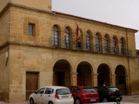 El Ayuntamiento de Peñs de San Pedro.