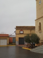 Plaza de la Iglesia de Hoya Gonzalo.