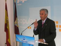 Sixto González, en la sede provincial del PP.