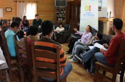 Marisa Soriano, con jóvenes de NNGG de CLM.