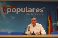 Vicente Aroca, en la sede provincial del PP de Albacete.