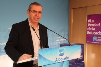 Vicente Aroca en rueda de prensa.